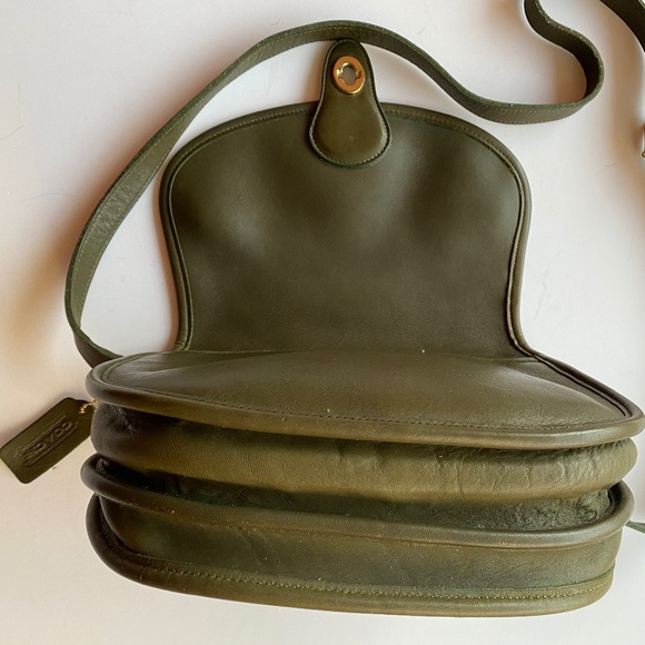 Coach Vintage Prairie 9954 Olive Green Crossbody/Shoulder Bag - Picture 4 of 6